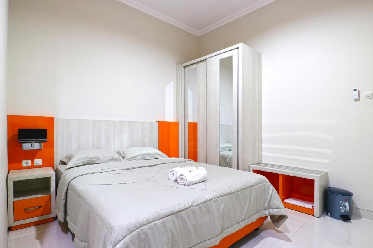 Velozip Kos Exclusive Apartman Surabaya Kültér fotó