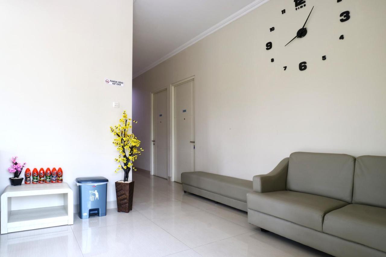 Velozip Kos Exclusive Apartman Surabaya Kültér fotó